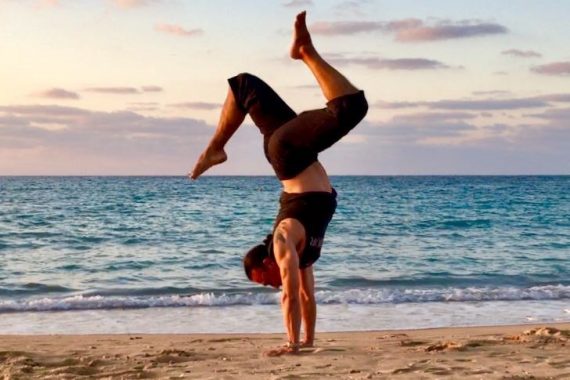 Jerusalem handstand workshop