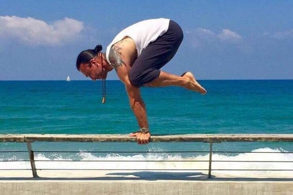 Yoga arm balance workshop in Jerusalem with Eddy Toyonaga