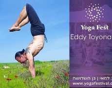 Eddy Toyonaga at the international yoga festival